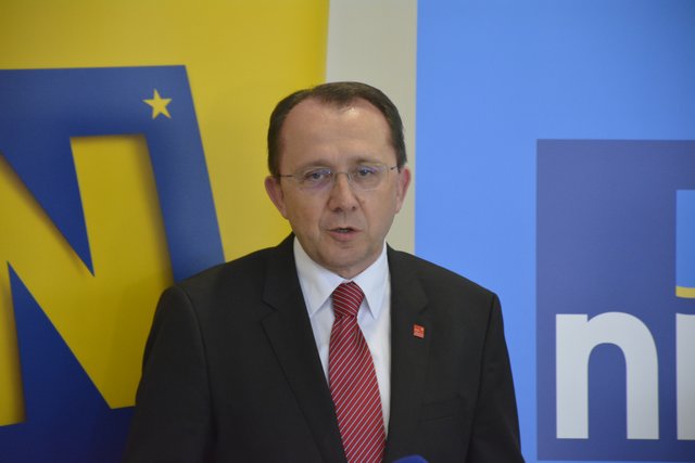 Bürgermeister Matthias Stadler zeigt klare Kante.