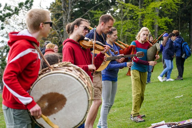 Beim Steigerlhüpfen und danach herrschte beste Stimmung. | Foto: Fotos: WK-photography.net