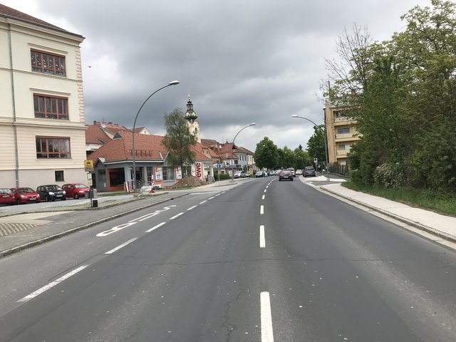 Inklusive Fahrbahnsanierung und der Erneuerung der rund 25 Jahre alten Ampelanlagen am Rochusplatz, an der Kraus- und Steingasse werden knapp 1,7 Millionen Euro investiert, die Stadt Hartberg beteiligt sich mit 650.000 Euro.