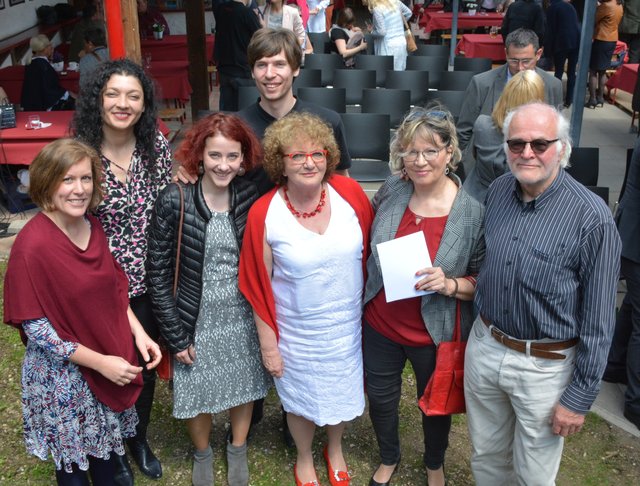 Teresa Wohlmann-Kreuch, Elisabeth Gettinger, Uschi Leitner, Martin Kerschbaum, Franziska Wohlmann-Pfeifer, Heidi Sykora und Heinz Mayer.