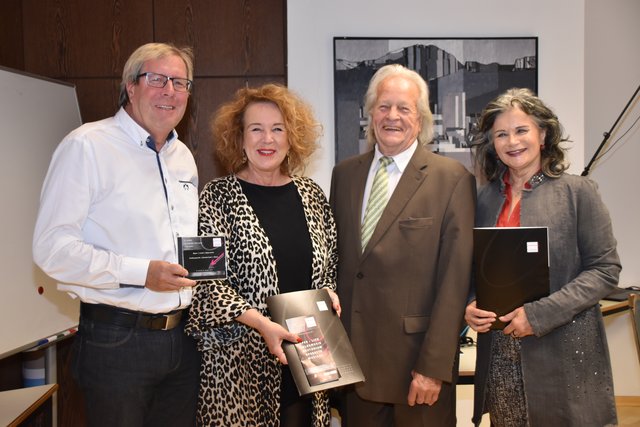 Kassier Michael Pfeffer, Kulturreferentin Gabi Madersbacher, der Künstlerische Leiter Friedrich Madersbacher und die interimistische Obfrau des Vereins "Academia Vocalis" Hedi Wechner (v.l.) präsentierten in Wörgl das Programm der "Academia Vocalis" 2019.