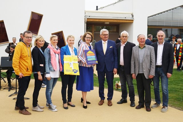 GR Andreas Prinz, GR Gertrude Enzinger, GGR Mag. Barbara Riedl, Mag. Regina Engelbrecht (eNu), LR Mag. Christiane Teschl-Hofmeister, Bgm. Mag. Alfred Riedl, UGR Robert Heiß, GR Franz Heiss, VBgm. Ing. Reinhard Polsterer