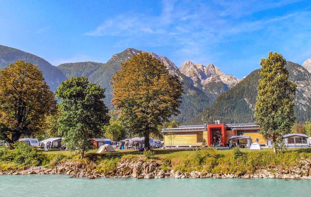 Der Salzburger Campingplatz Camping Grubhof in St. Martin bei Lofer erhielt zum dritten Mal in Folge den Camping.info Award und wurde damit zum schönsten Campingplatz in Europa gewählt.
