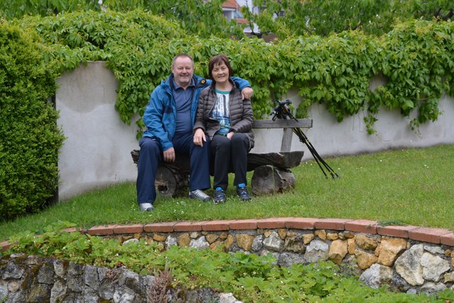 Oase: Adalbert Wieder und Gattin Doris genießen ihr Zuhause mit samt dem Garten.