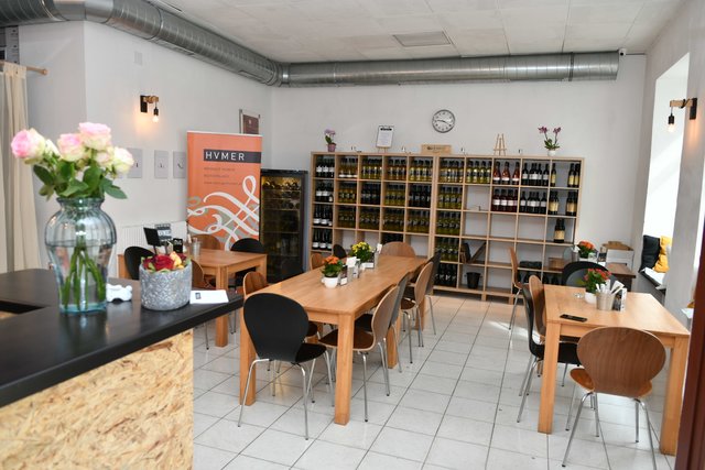 Gemütlich und familiär ist das Lokal eingerichtet.