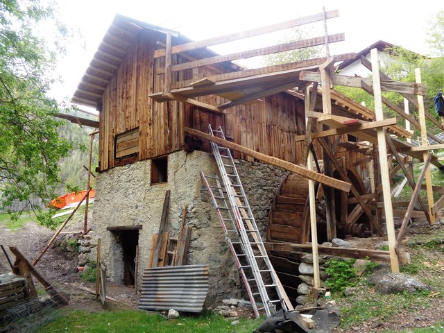 Kulturgut: In Ried im Oberinntal wird die Sägemühle derzeit originaltreu renoviert.