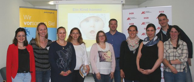Stv. Veronika Zuser NÖGKK, Karin Thron NÖGKK, Jürgen Eder AKNÖ und zahlreiche Besucher.