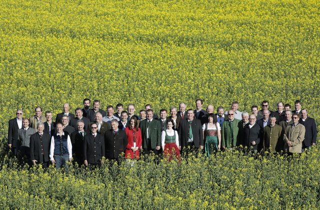 Die Funktionäre des Lagerhauses Waidhofen vertreten 2.564 Mitglieder.