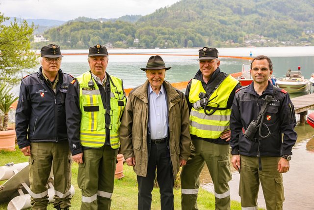 Es waren 12 Feuerwehren aus drei Bezirken mit mehr als 60 Mann im Einsatz | Foto: kk/FF Krumpendorf