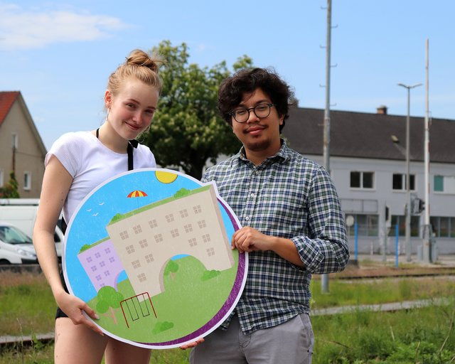 Max Friedl (28) und Nora Einwaller (18) wollen Gemeindebauten gegen die Klimakatastrophe