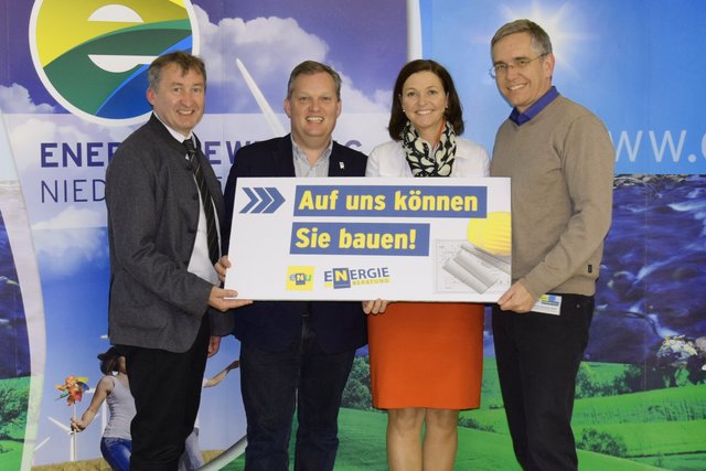 Geschäftsführer Herbert Greisberger (Energie- und Umweltagentur NÖ), Umweltgemeinderat Leopold Spitzbart (Klosterneuburg), Landtagsabgeordnete Doris Schmidl, Alexander Weber