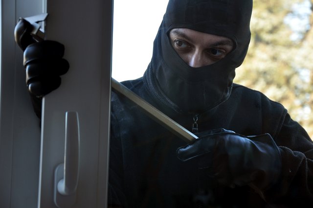 Eine Gruppe Jugendlicher brach in mehrere Gebäude im Bezirk Grieskirchen ein.