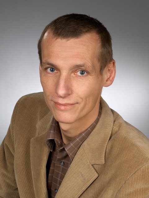 "Die Erfahrung zeigt: Ein entsprechendes Angebot wird auch von den Eltern genutzt", erklärt Gerd Millmann von der Arbeiterkammer Bezirksstelle St. Pölten.