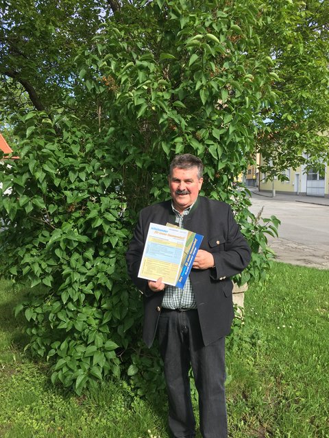 Bürgermeister Ferdinand Hausenberger freut sich über den starken Rücklauf an Fragebögen.