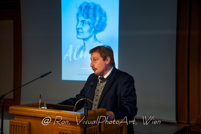 Eröffnung durch Mag. Dr. Manfred Macek, GSA