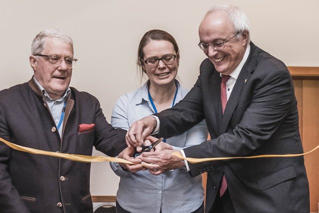 Detlev Geissler (Vorsitzender RoR), Heike Neugebauer (Thüringer Landgesellschaft), Michael Bünker (Bischof Evang. Kirche A.B. in Österreich).