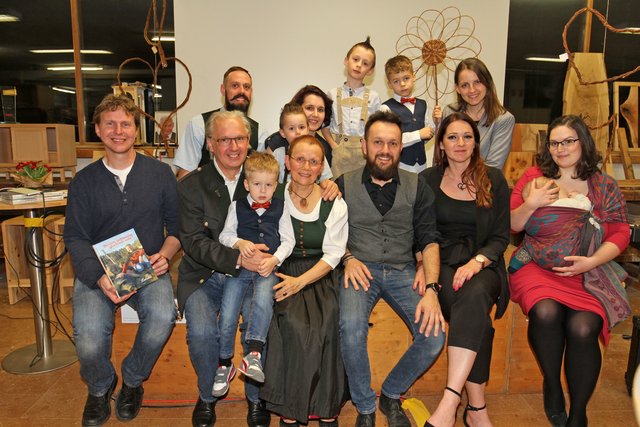 Wohlfühlabende bei der Familie Knaus: hier mit Norbert Hackl, Sandra Frauwallner und Claudia Stolzer.