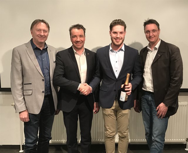 Der neue Stadtobmann René Pöschlmayer (2. von rechts) mit seinen Wirtschaftsbund-Kollegen Wolfgang Ivancsics, Jürgen Szerencsits und Thomas Novoszel (von links).