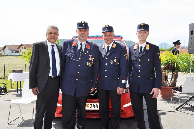 Bürgermeister Gerhard Mock, Feuerwehr-Kommandant Josef Kropiunig, Bezirks-Feuerwehrkommandant Friedrich Monai, Landes-Feuerwehrkommandant Rudolf Robin