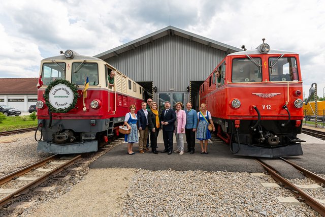 Karin Höbarth, Andreas Schwarzinger, Herbert Frantes, Barbara Komarek, Ludwig Schleritzko, Helga Rosenmayer, Raimund Fuchs und Gudrun Schnabl