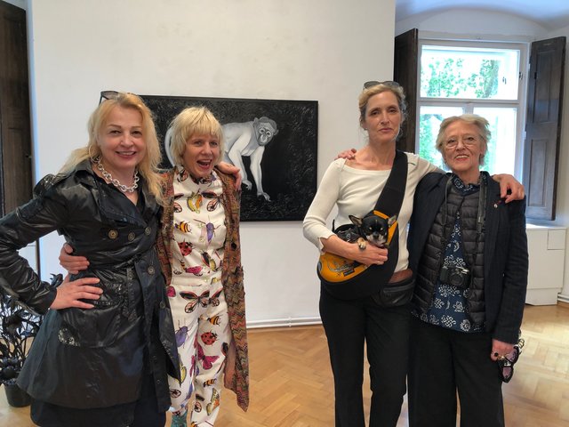Eröffnung der Sommerausstellung der Galerie Walker im Schloss Ebenau: Gudrun Kampl, Mari Otberg, Christy Astuy und Burgis Paier | Foto: Lehner
