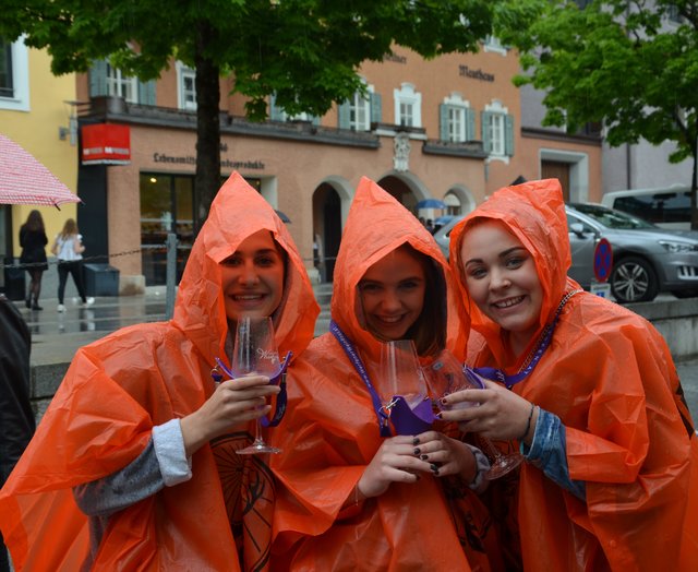 Jana Kriesmayr, Lilli Weitgasser und Kristina Steger (v.li.)
