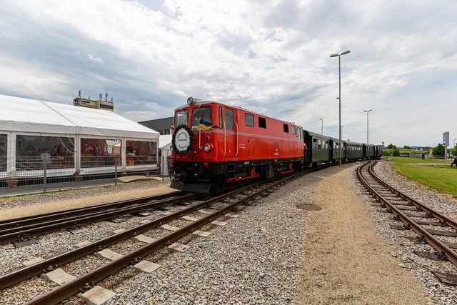 Das "Geburtstagskind", die Diesellok 2095