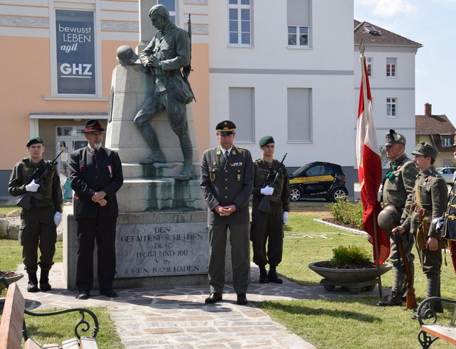 Oberst Thomas Erkinger, Kommandant des Jägerbataillons 19, bei seiner Ansprache | Foto: Eigenes Werk