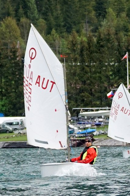 AUT 1225