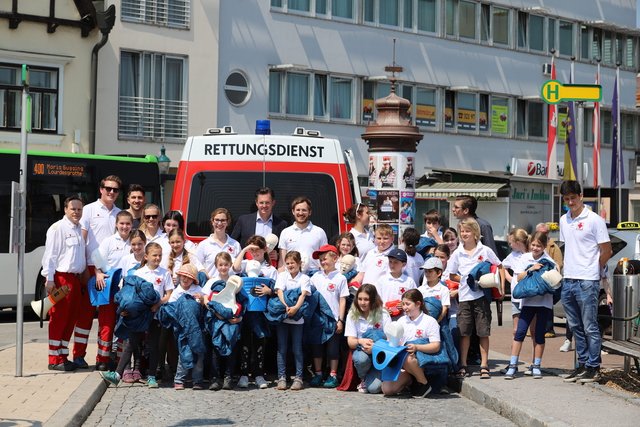 Erste Hilfe Flashmob am Niedermarkt in Klosterneuburg