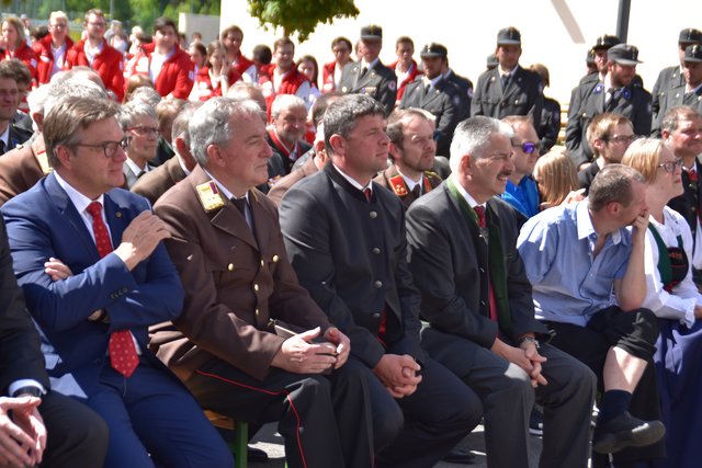 Zahlreiche Ehrengäste waren bei der Eröffnung des Einsatzzentrums anwesend.