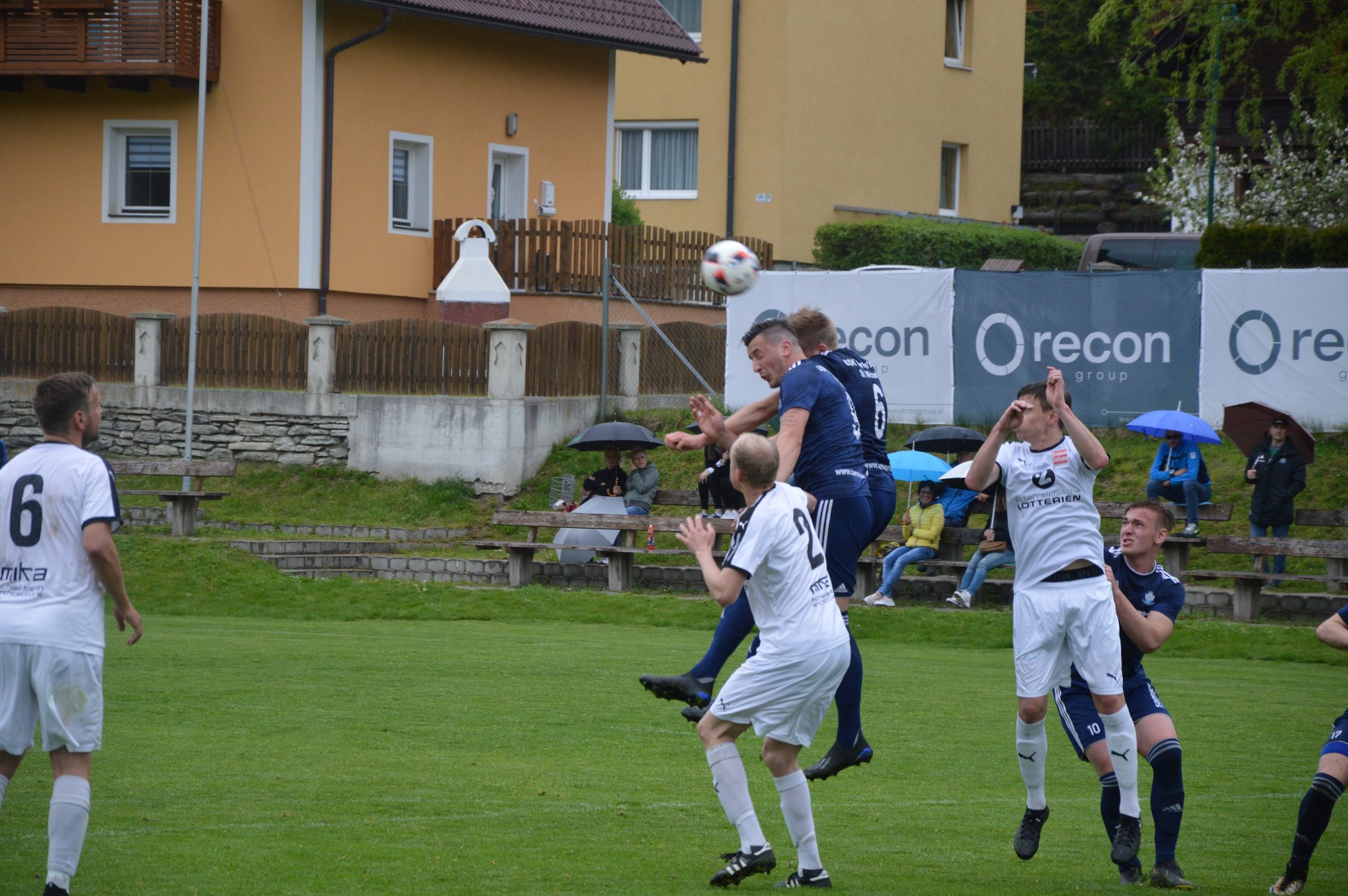 Fußball St. Michael feiert Heimsieg Lungau