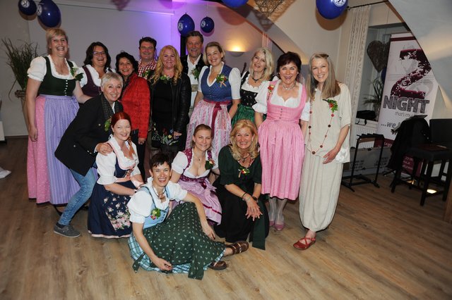 Kiwanis Villach Triquetra feiert 10-jähriges Bestehen. Bei der Feier war ordentlich etwas los.