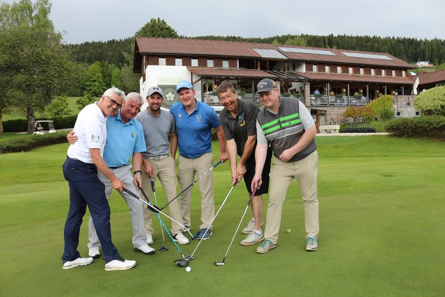 Gerhard Brüggler, Werbeagentur Brüggler &amp; Brüggler KG
Christian Brugger, Präsident Golfanlage Millstättersee
Helmut Buxbaum, 16-facher Clubmeister Golfclub Wörthersee Velden, Raphael Cuder, Generali, Kassier Golfclub Wörthersee Velden, Reinhard Krämmer, Mc Donalds Chef Villach | Foto: Pachernig