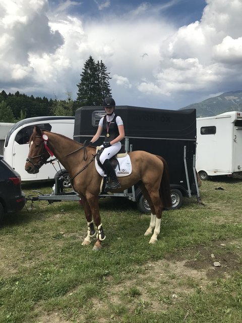 Anastasia Grutschnig mit dem Wallach EMG Lambrusco del Chirone | Foto: KK