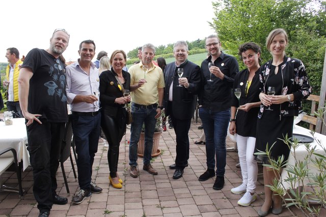 Mario Siokola, Erfried Malle, Sabine Braun, Michael Frank (Clubmanager), Bürgermeister Thomas Grießl, Armin Mösinger, Edda Hauke, Martina Barwitzki
 | Foto: Sonne