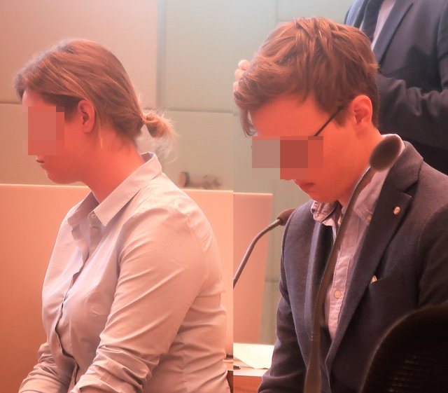 Einst ein Paar trafen sich beide auf der Angeklagtenbank wieder.