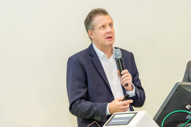 Mit der Krankheit auseinandersetzen: Lars-Peter Kamolz