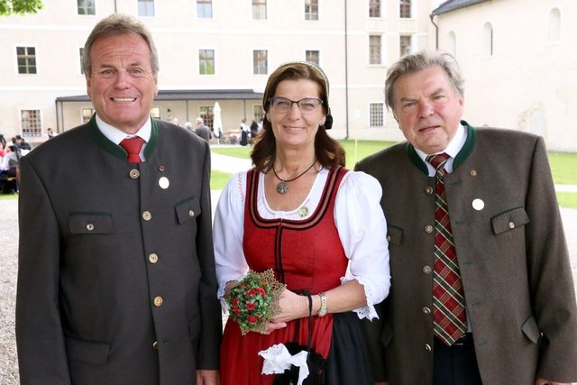 Vom Kärntner Bildungswerk v. l. Karl Huber, Waltraud Regenfelder, DI Peter Fercher