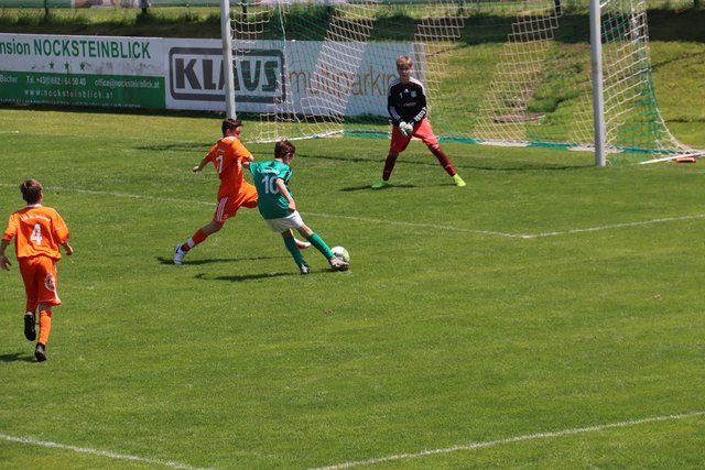 Die Eugendorfer U14 (grün) spielte hervorragend. | Foto: USC Eugendorf