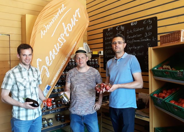 Johannes Pleil (Weinviertel Tourismus GmbH), Josef Bubenicek (Biohof Bubenicek Meiberger), Markus Weindl (LEADER Region Marchfeld)