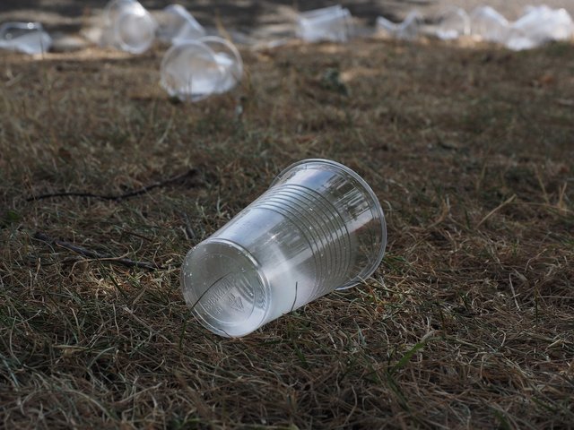 30 Tonnen Müll gibt es am Kirchtag, ein Drittel sindPlastikbecher