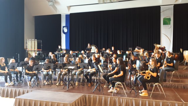 Das Jugendblasorchester Groß St. Florian bei seinem Auftritt zum Jugendblasorchester-Landeswettbewerb in Krieglach.