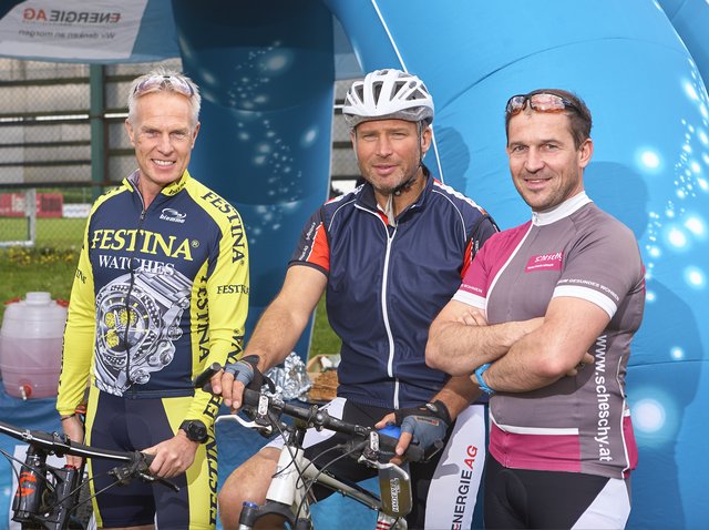 Gerald Herrmann (Energie AG), Hannes Trinkl (Energie AG Sportfamilie) und Thomas Höglinger (Tischlerei Scheschy).