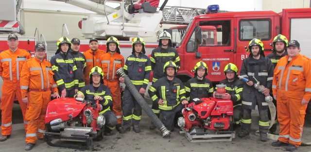 Die Kameraden aus Gosau und Bad Goisern bei der Ausbildung. | Foto: FF Bad Goisern