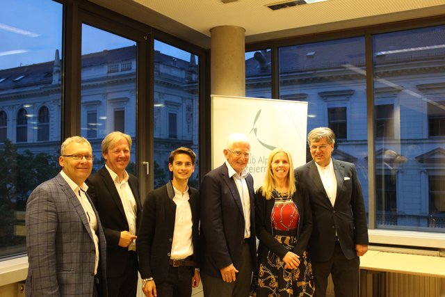 Spannende Diskussionen: Klaus Poier, Roland Reischl, Sebastian Swoboda, Reinhard Rack, Birgit Zeisberger, Herwig Hösele | Foto: M. Neubauer