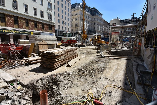 Vom Neuen Markt, wie man ihn kennt, ist nur noch wenig übrig. Bis 2021 wird hier umgebaut.