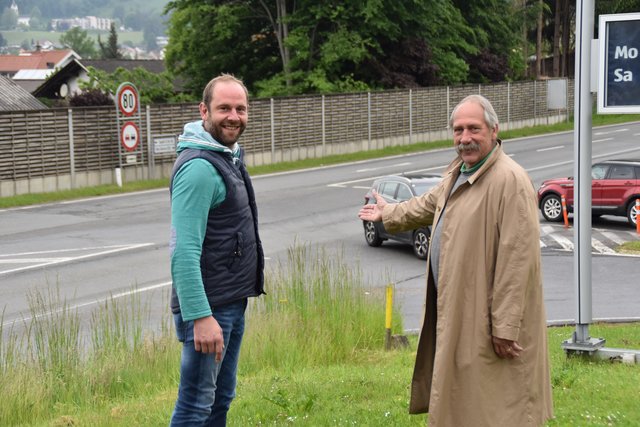 StR Herwig Tiffner und GR Robert Schurian plädieren für Verkehrsberuhigung im Kreuzungsbereich B94 – St. Ruprechter Straße