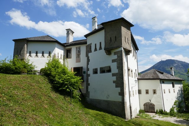 Das malerische Franziskischlössl war einst eine wuchtige Befestigungsanlage zur Verteidigung der Stadt Salzburg.  | Foto: Thomas Neuhold