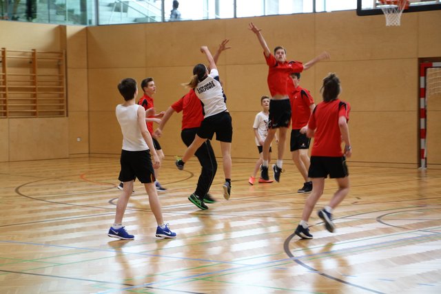 Beim Unified Basketballturnier kämpfen Kinder mit und ohne Beeinträchtigung gemeinsam um den Sieg. | Foto: Edith Ertl